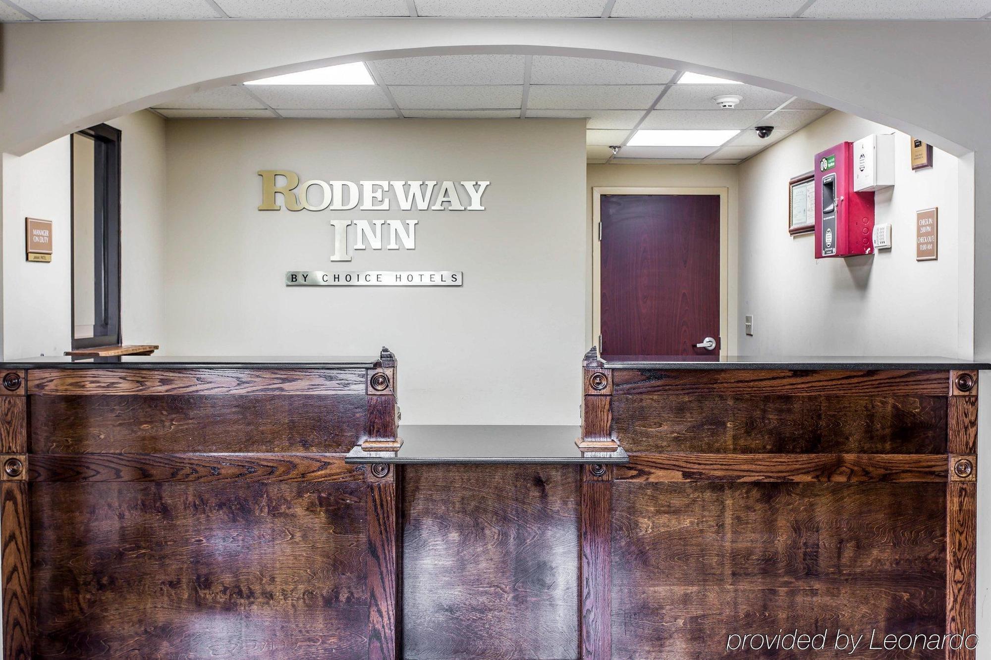 Rodeway Inn Forest Park Exterior foto